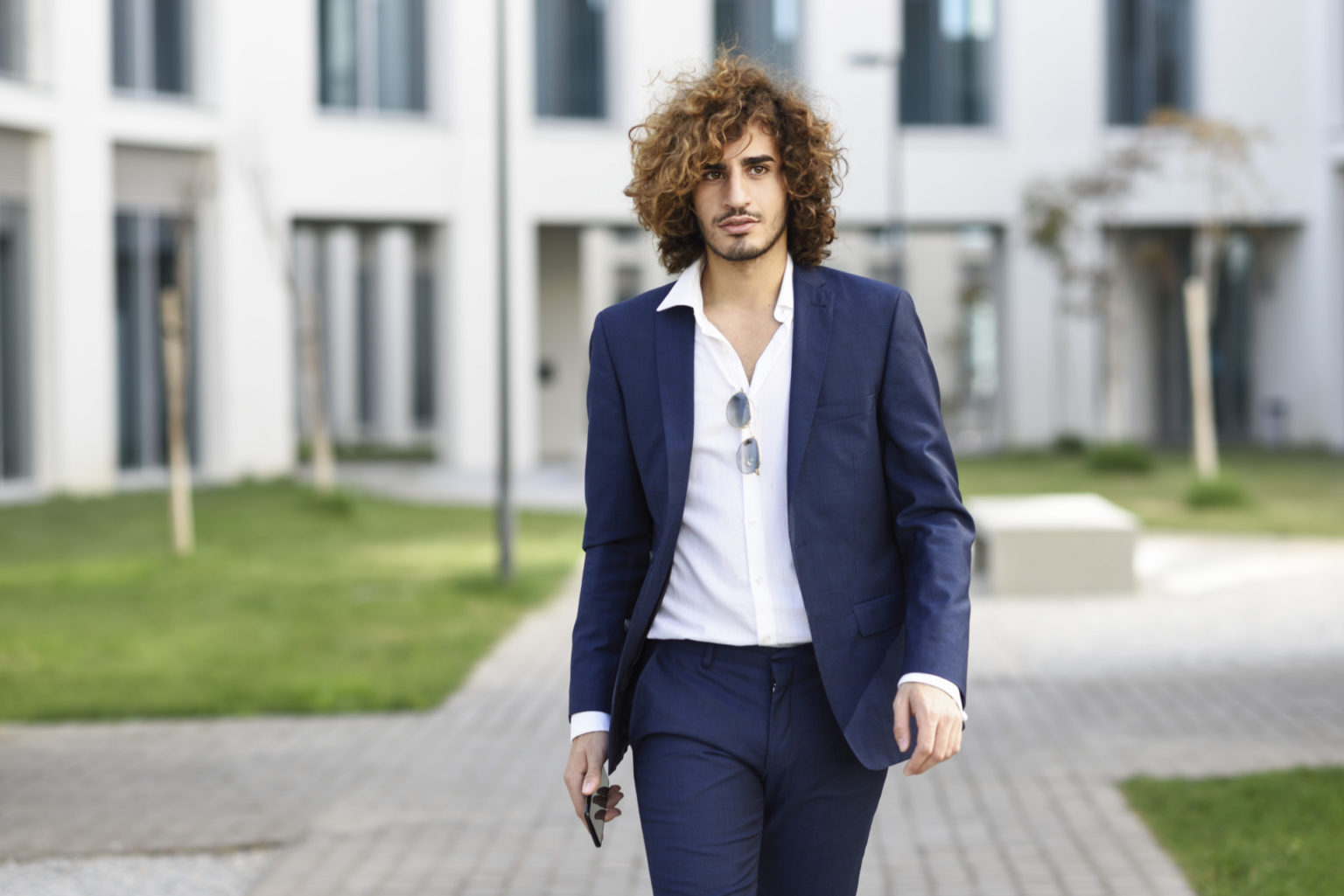Mode : les basiques indispensables pour homme | BONNEGUEULE Mode : les basiques indispensables pour homme | BONNEGUEULE